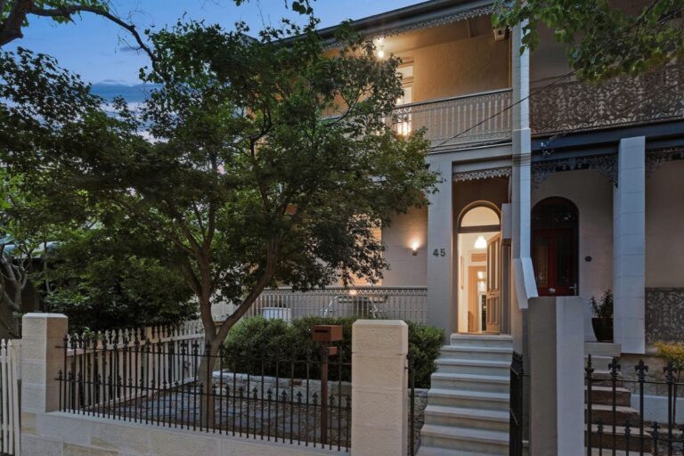 Purchased 45 Hayberry Street, Crows Nest, NSW 2065