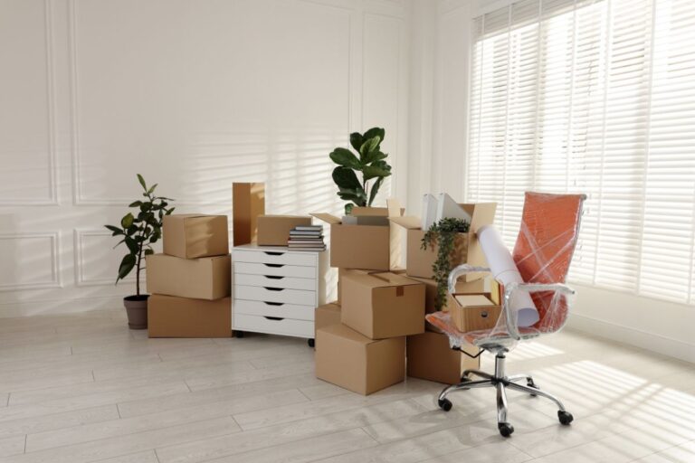 Moving house without the chaos: The ultimate moving checklist